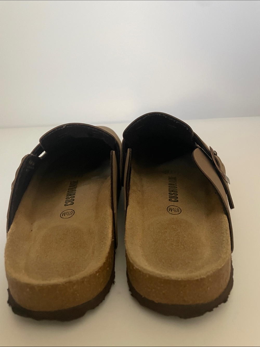 Cushionaire Taupe Clog Mules Buckle Comfort Shoes Women’s 6.5M - Picture 4 of 8